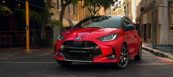 Nuova Yaris Hybrid