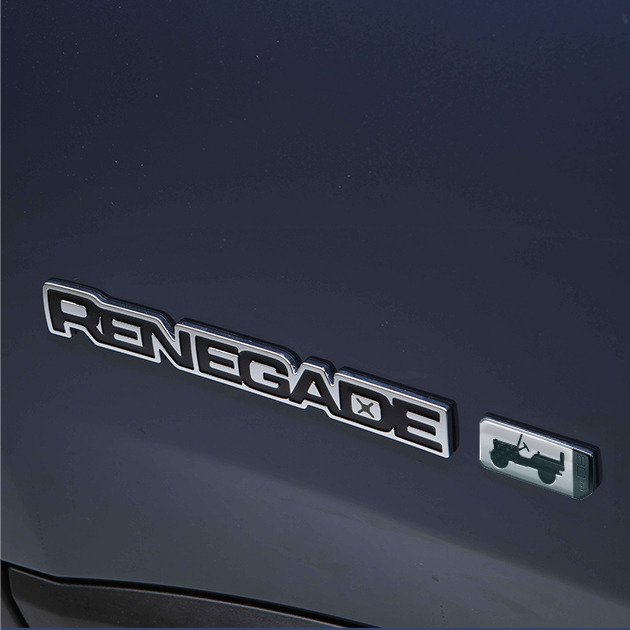 jeep_renegade_80th_badge_630x630