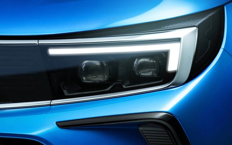 opel_grandland_hybrid_exterior_h