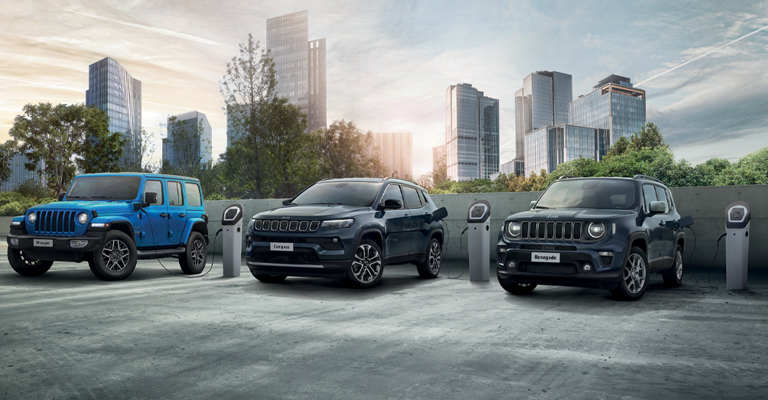 Jeep 4xe Plug-in Hybrid Gamma Jeep 4xe Plug-In Hybrid tua da <strong>249 €</strong>al mese!
