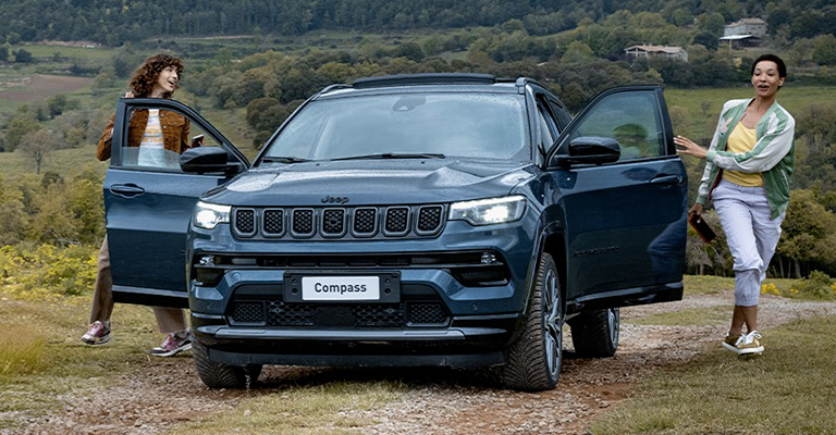 Jeep Compass da <strong>249€ al mese</strong> con 3 anni di garanzia!