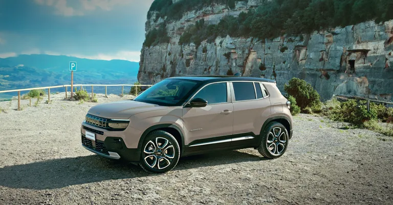 Nuova Jeep Avenger tua da <b>21.700€</b> con Interessi ZERO! Scoprila da Spazio.